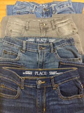 Place jean’s boys sz 10
